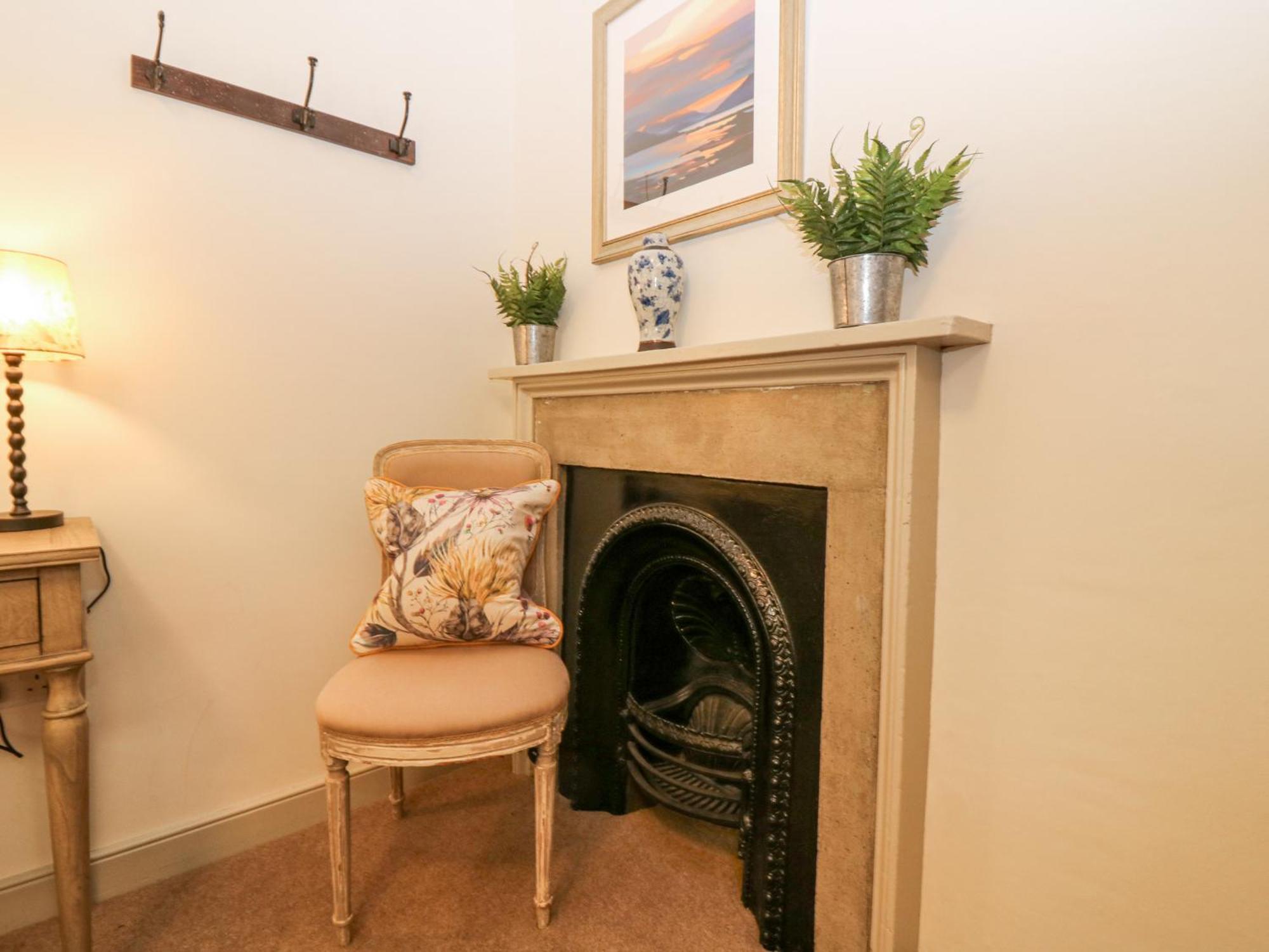 Apartment Pear - Priorwood Garden *